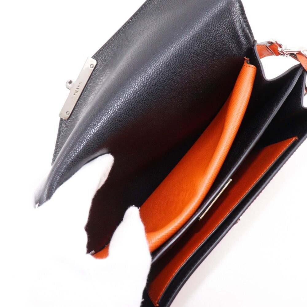 PRADA Red Saffiano Shoulder Bag - Picture 5 of 16
